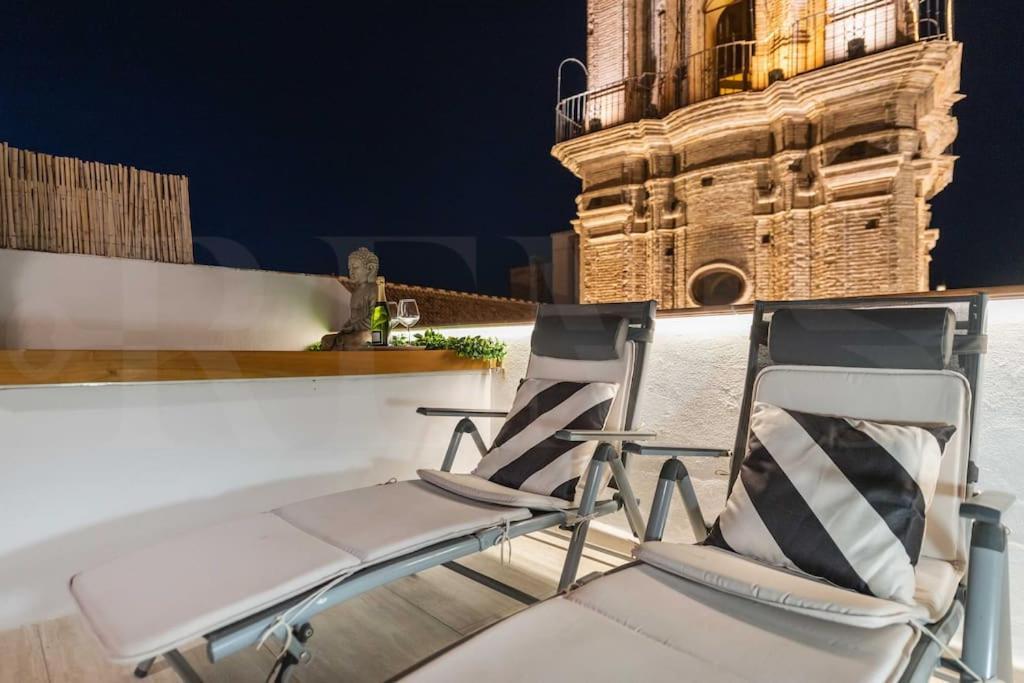 Penthouse With Private Rooftop - Center By Rems