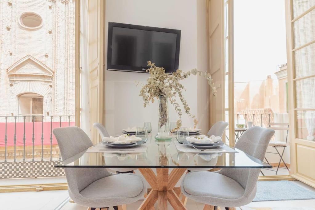 Penthouse With Private Rooftop - Center By Rems Apartment *