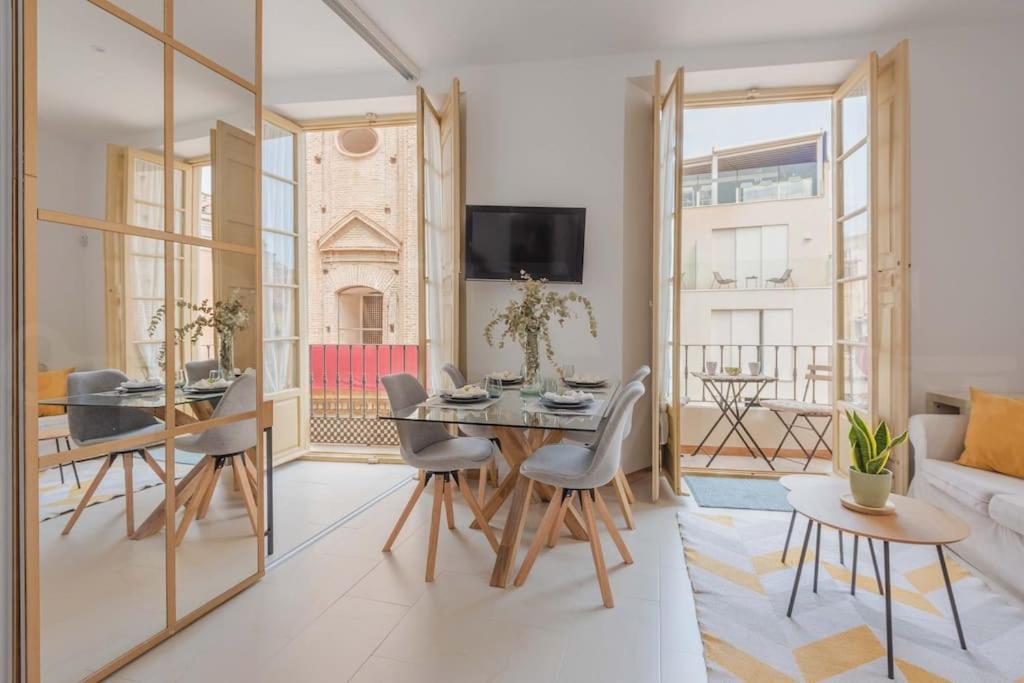 Penthouse With Private Rooftop - Center By Rems Apartment